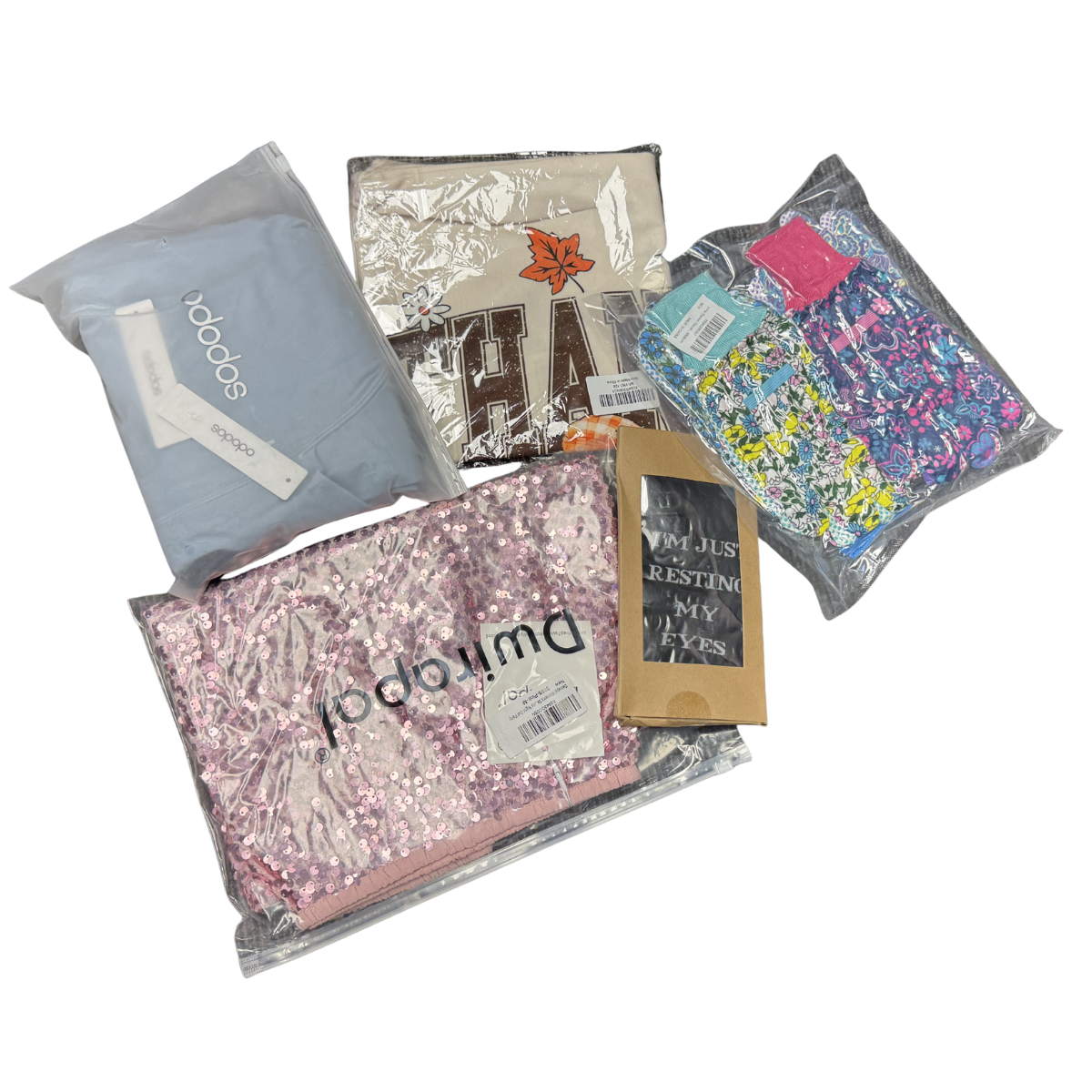 Wearables Mystery Box | 25+ Apparel & Accessories – Online Retail Liquidation